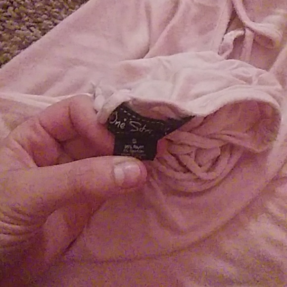 cute flowy pink blouse - Picture 3 of 3